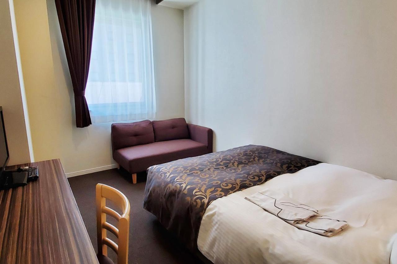 Tachikawa Regent Hotel Exterior photo